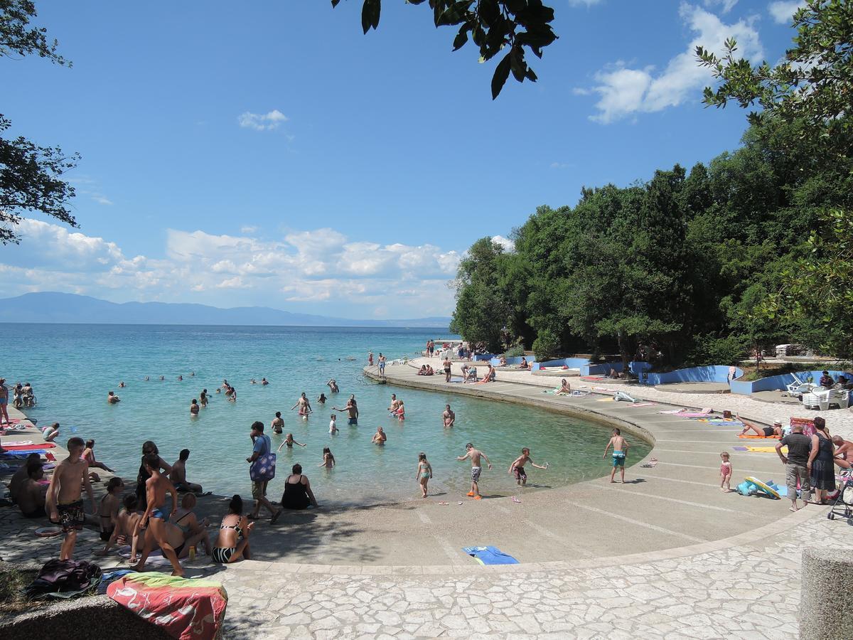 Apartments Berny Sveti Vid-Miholjice Екстериор снимка